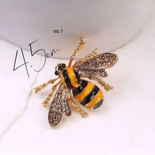 گل سینه مدل حیوان