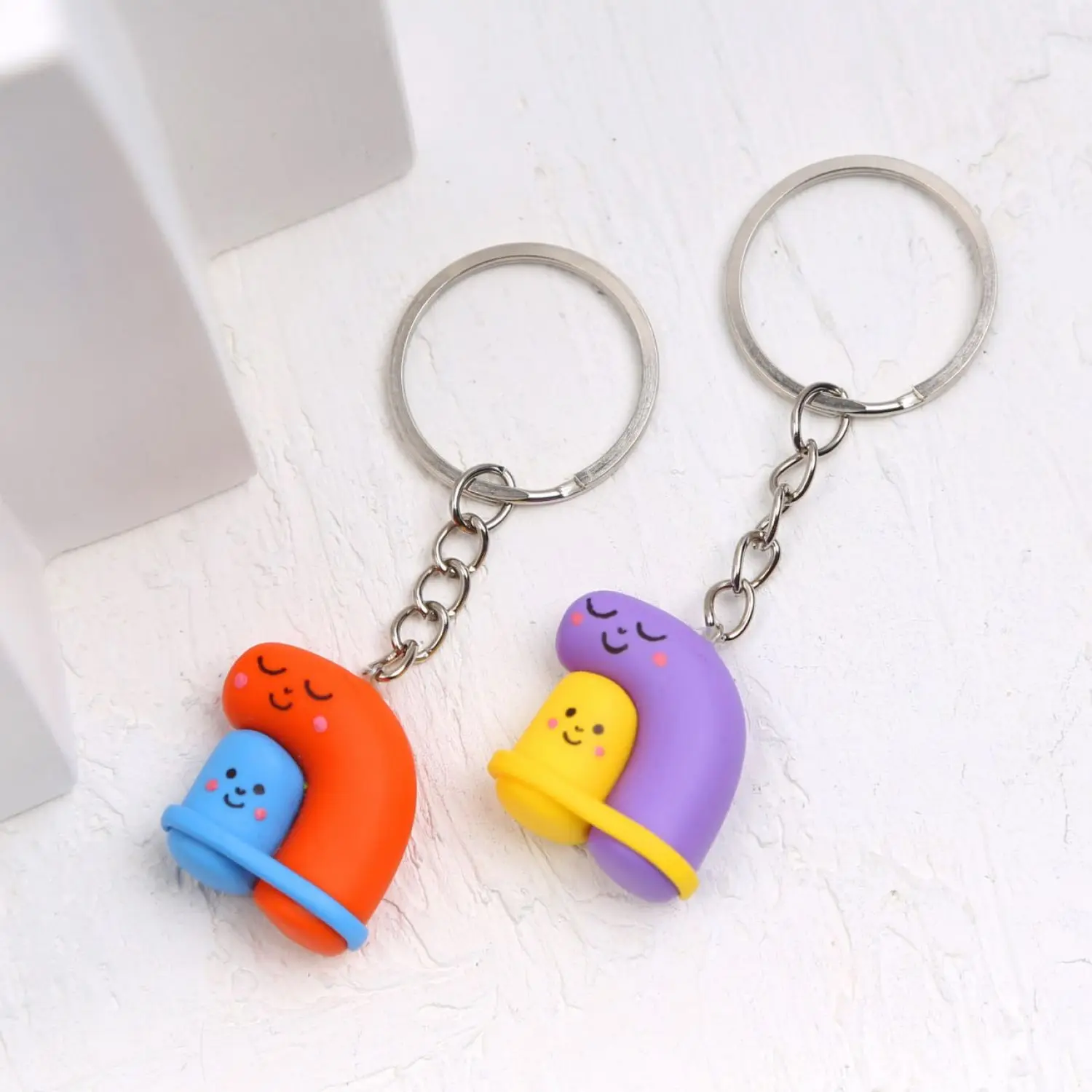 جاکلیدی طرح آغوش