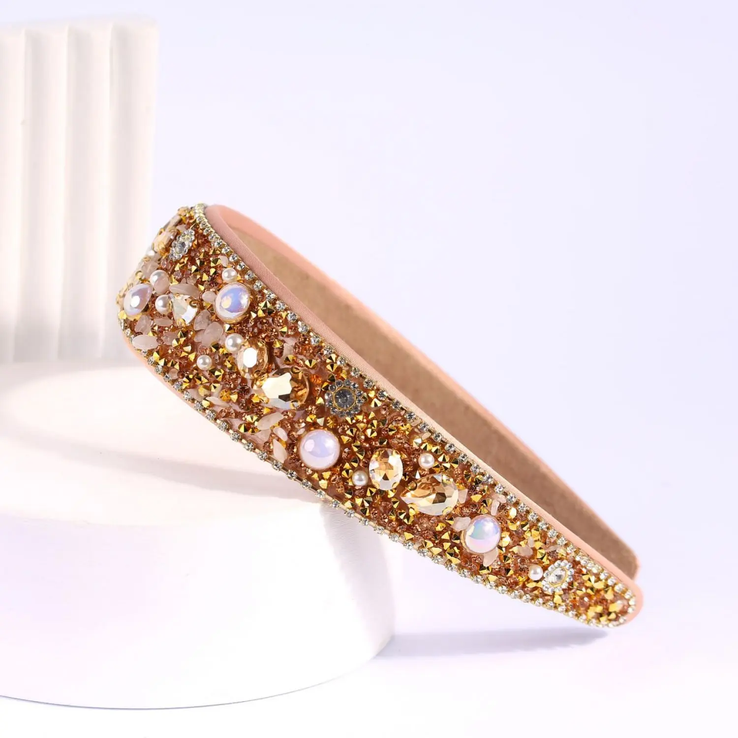 تل مجلسی تمام نگین سنگی طلایی