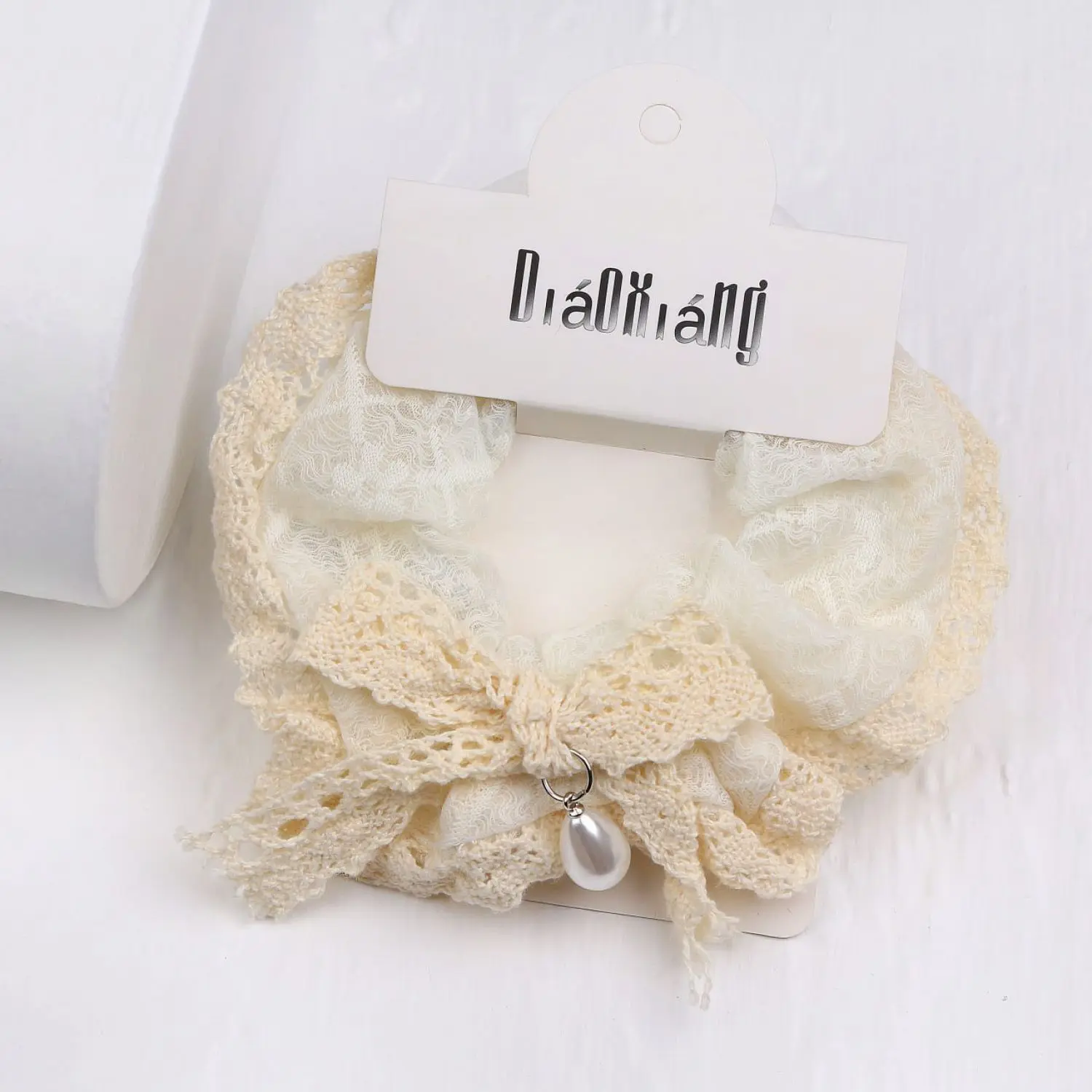 کش اسکرانچی با پاپیون بافت