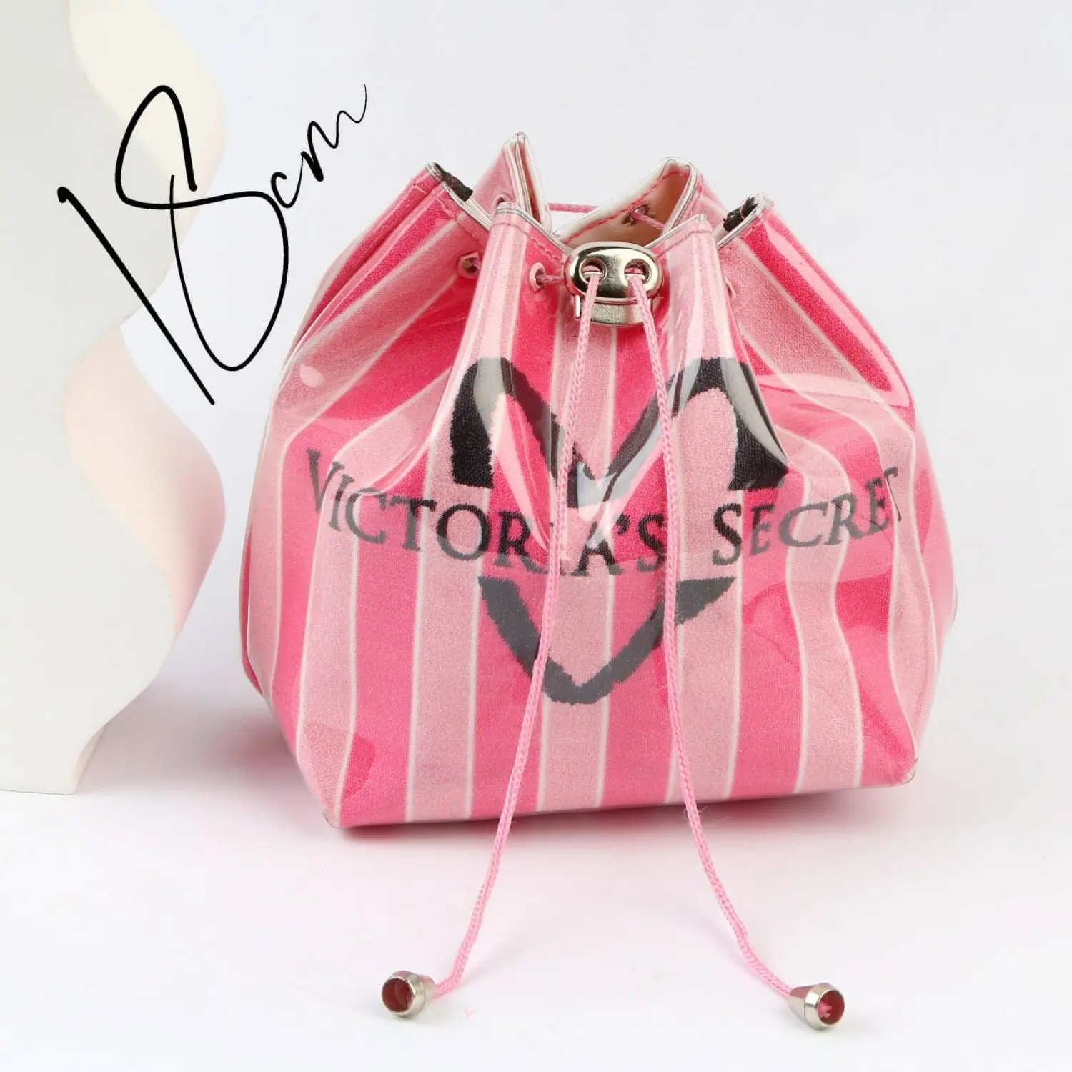 کیف آرایشی حفره ای