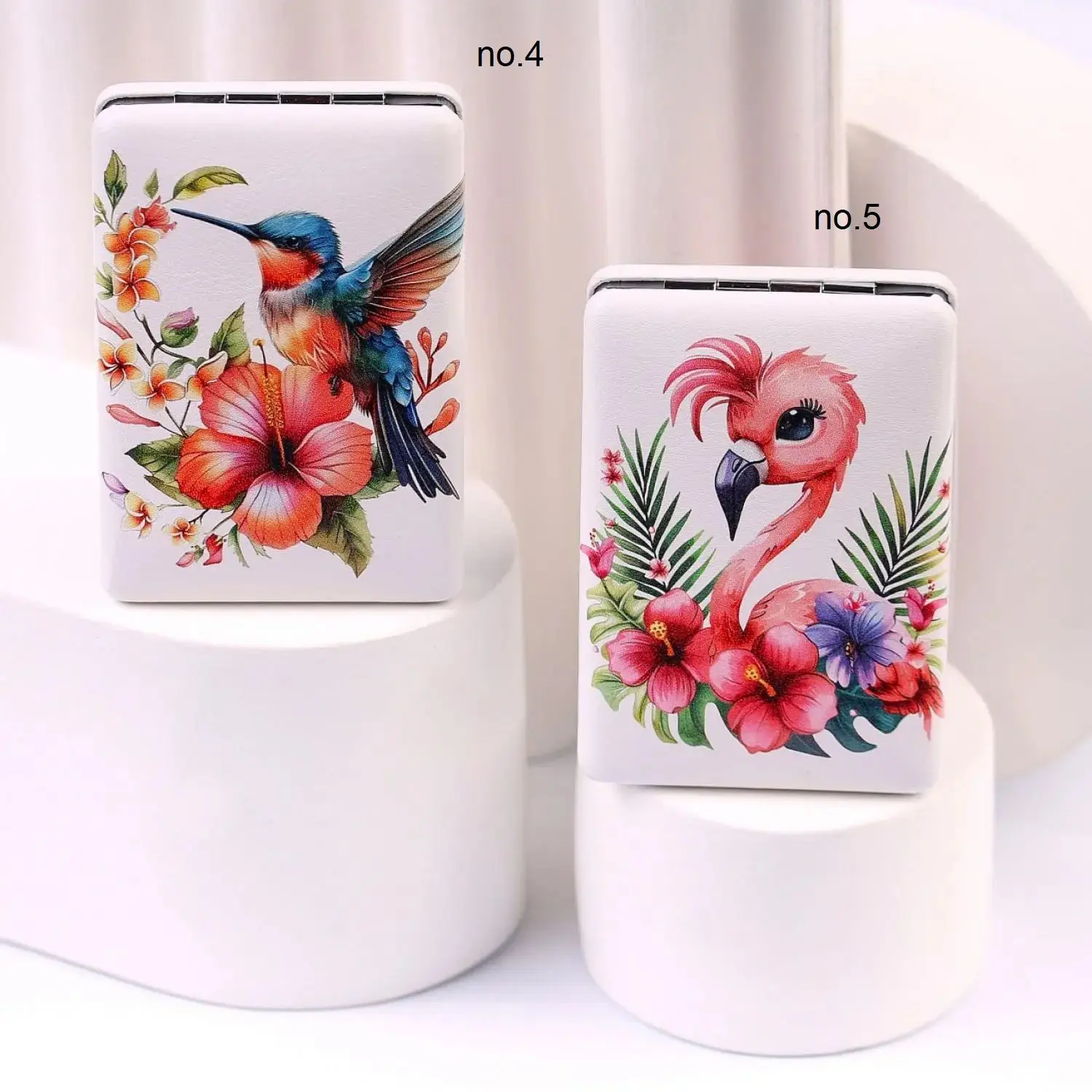 آینه جیبی طرح دار