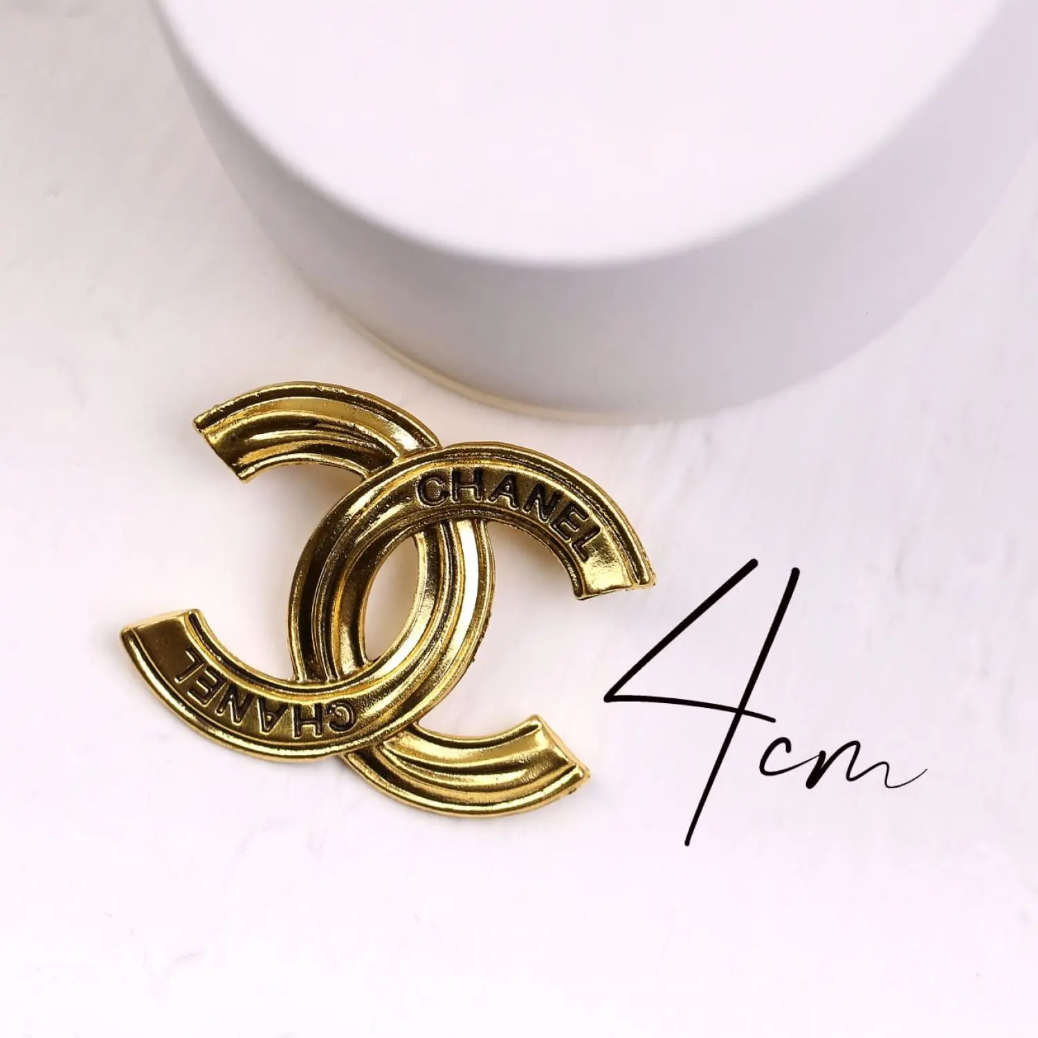 سنجاق سینه مارک Chanel