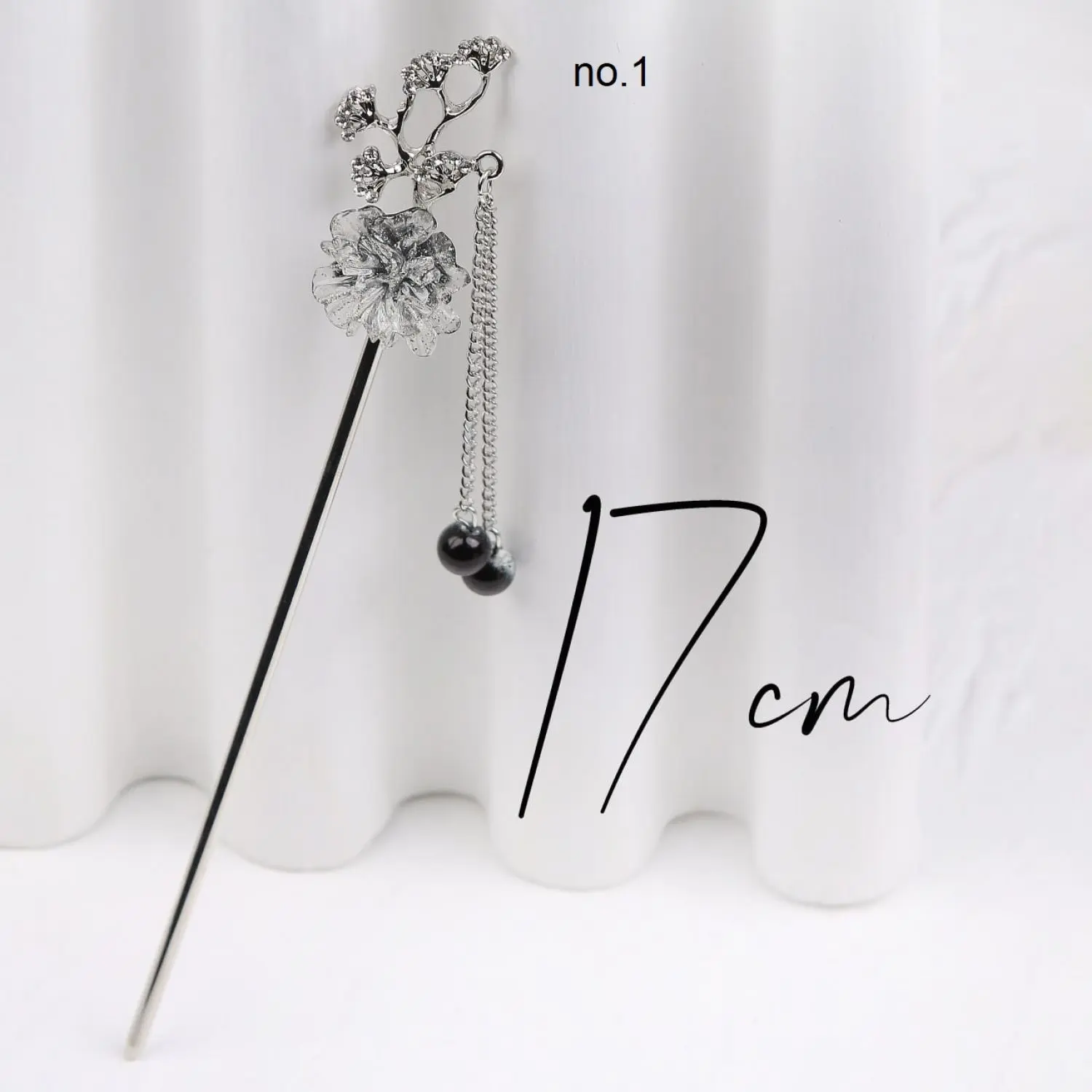 کانزاشی فلزی با گل مشکی