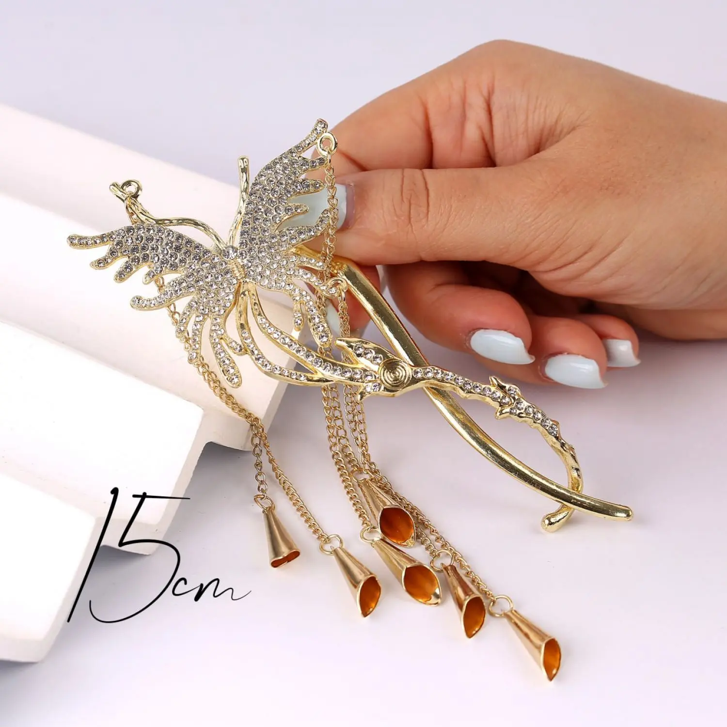 گیره پروانه آویزدار