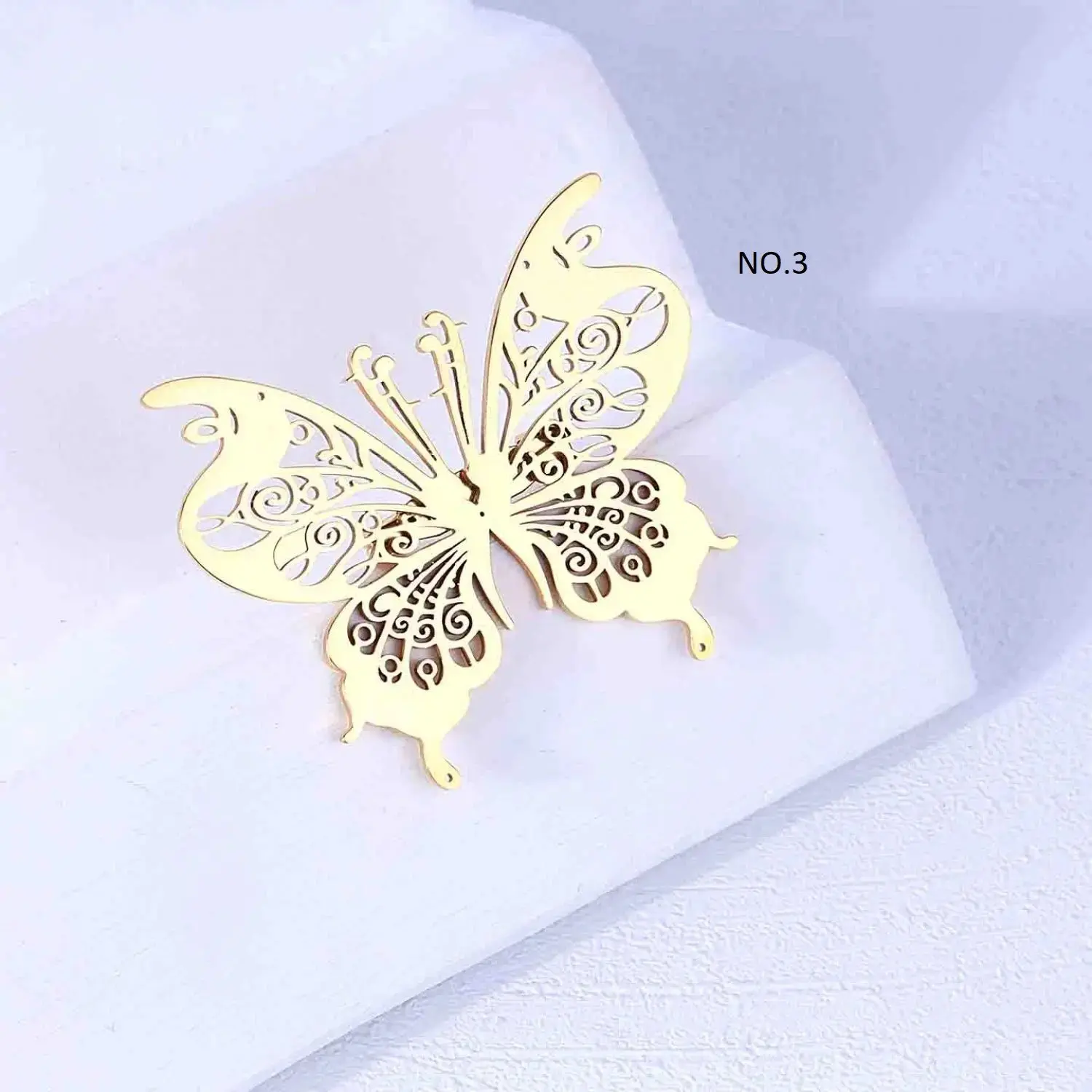 سنجاق سینه استیل طرح دار فانتزی