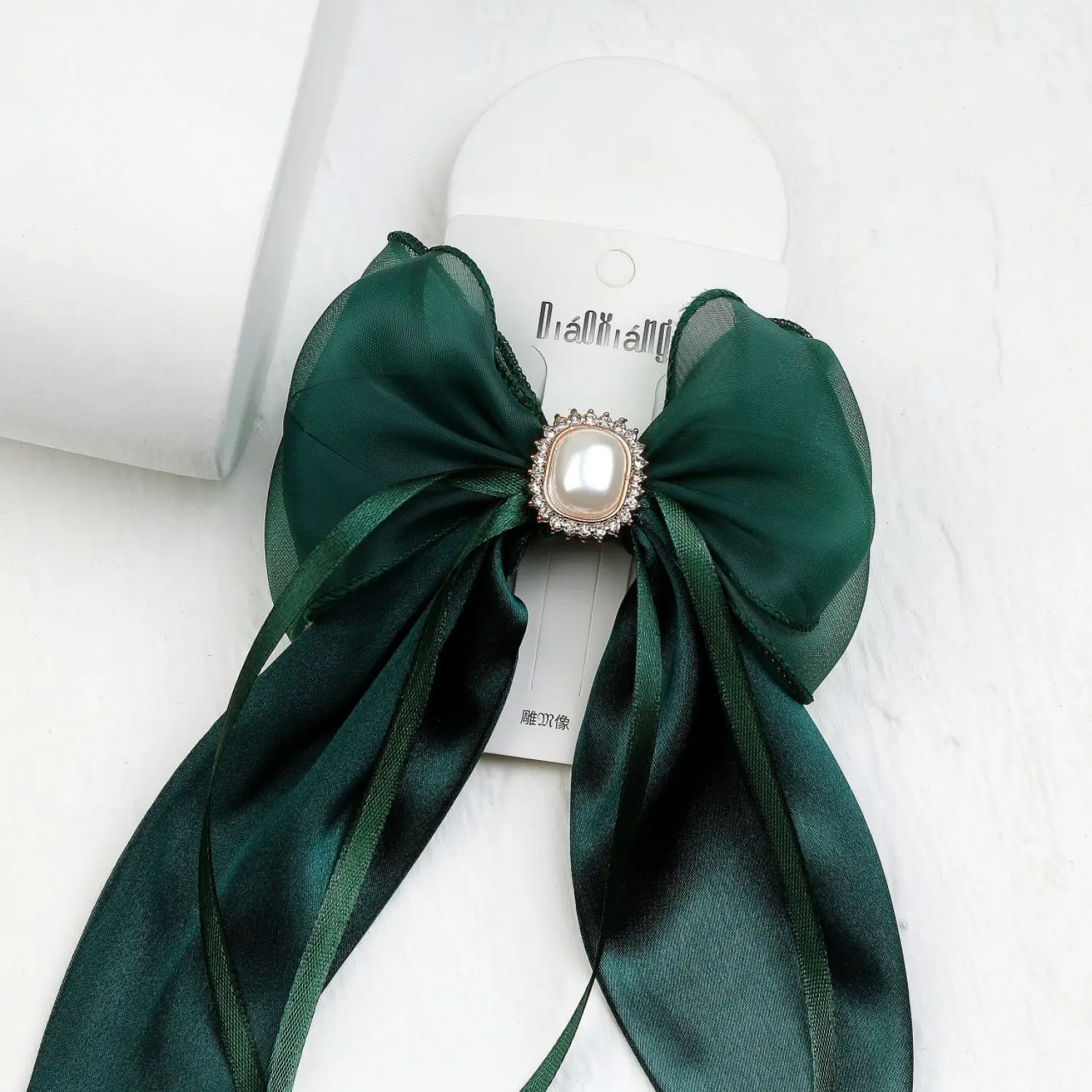 گیره فرانسوی یلدایی روبان دار